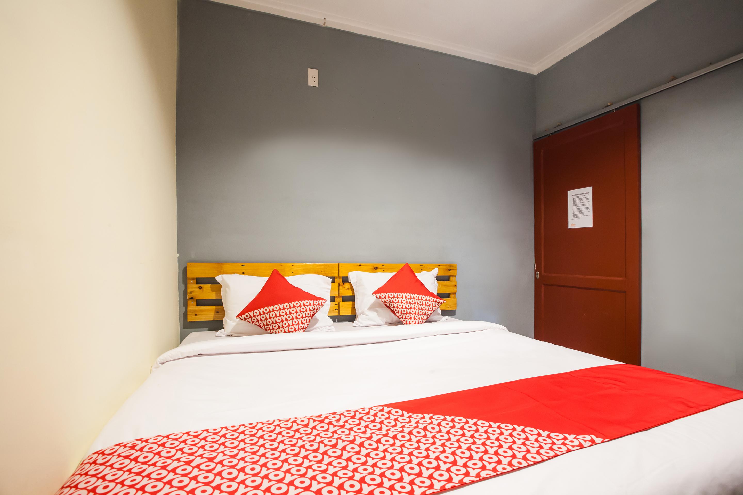 Oyo 990 Stadion Residence Syariah Medan Exterior photo